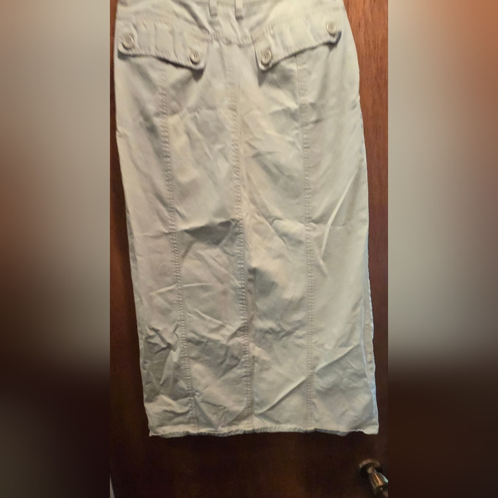 Old Navy A-Line Skirt in Light Tan Sz2 - Picture 7 of 10